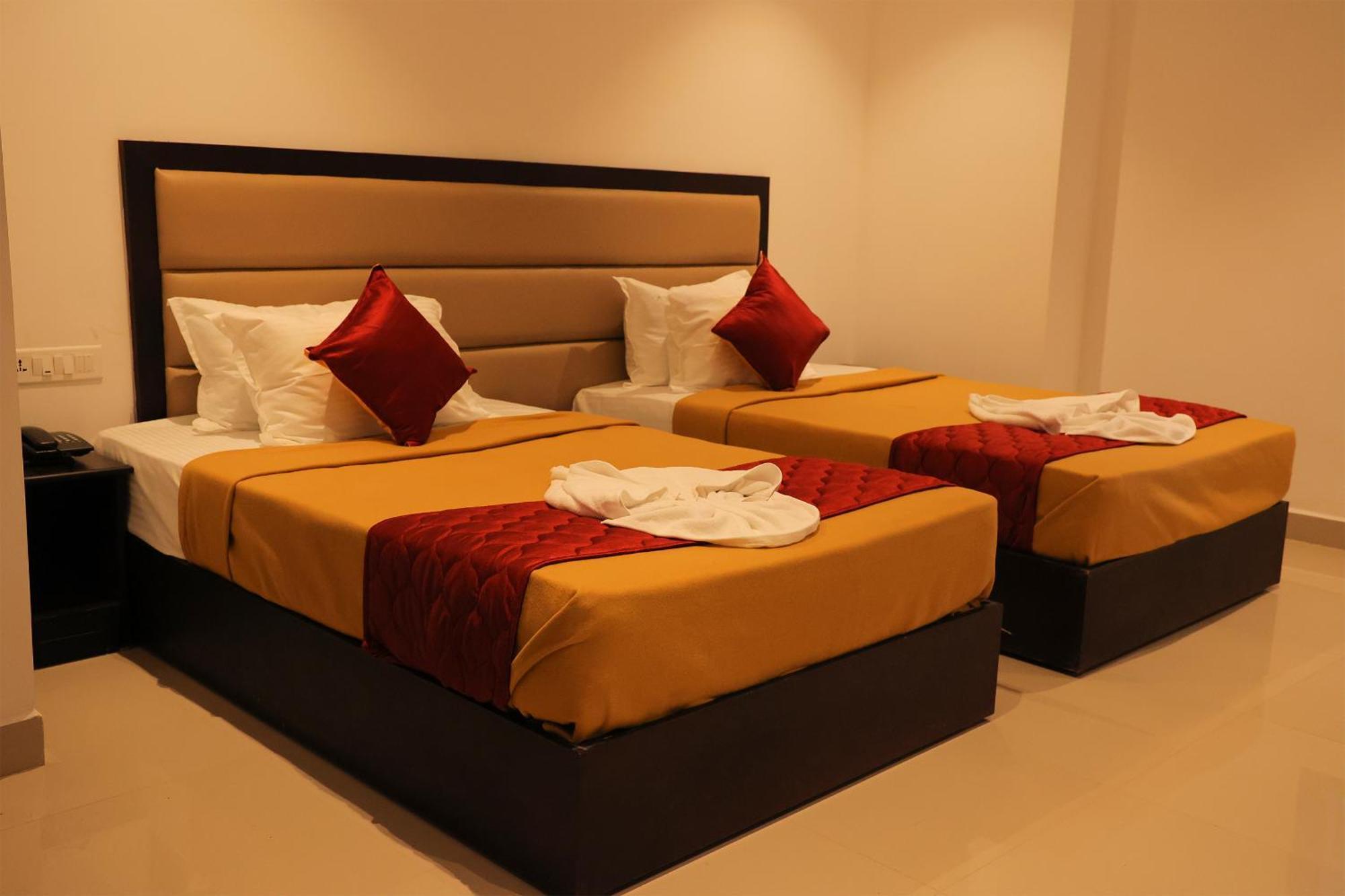 Spring Valley Resort Thekkady Exterior photo