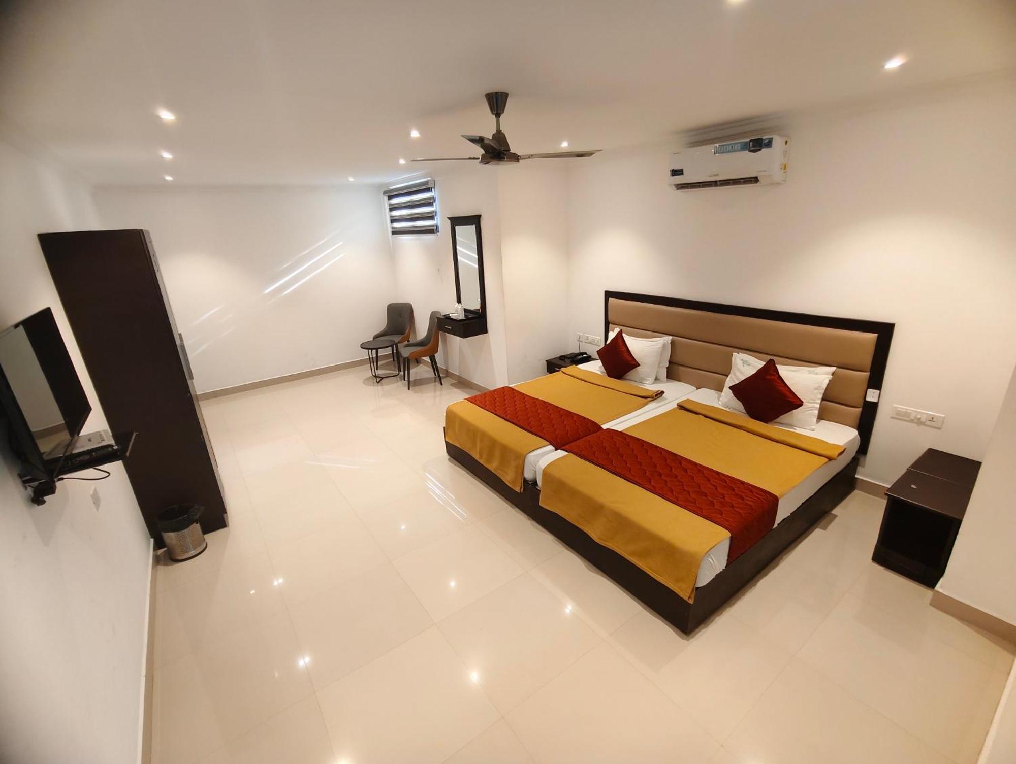 Spring Valley Resort Thekkady Exterior photo