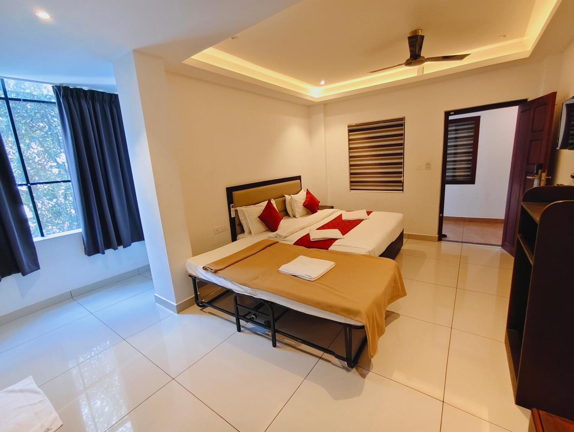 Spring Valley Resort Thekkady Exterior photo